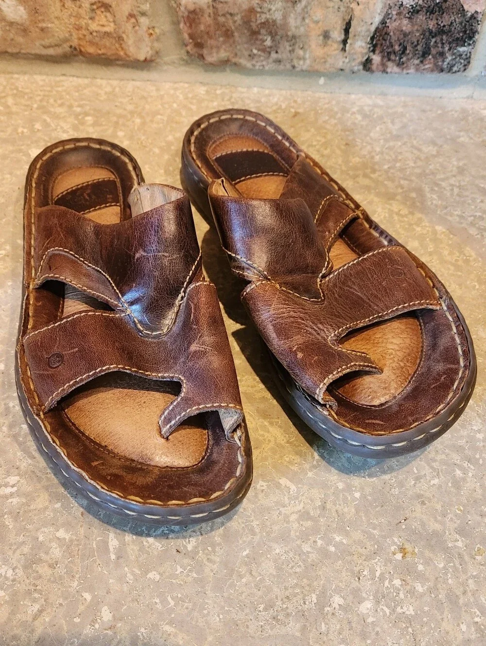 Born Women's Brown Leather Slide Sandals - Size 8 - Picture 1 of 5